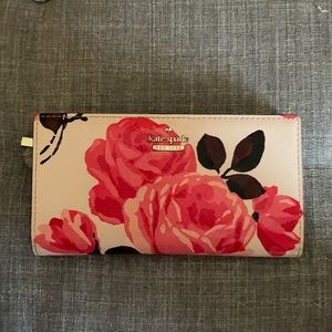 Kate Spade bifold wallet